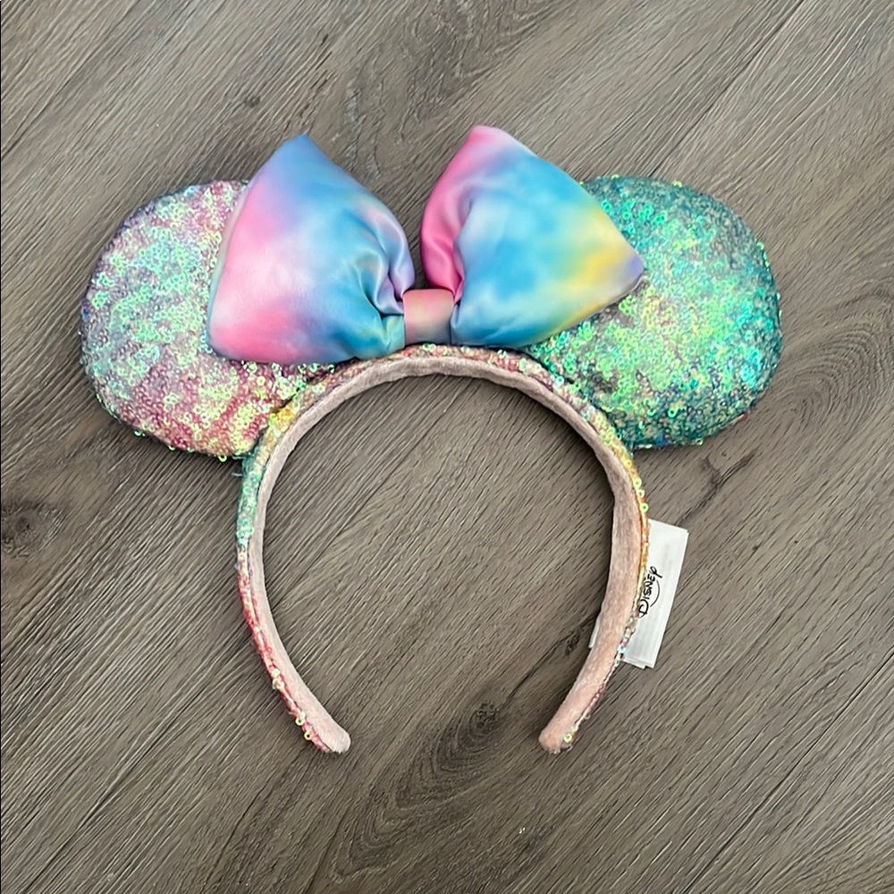 Disney Sequin Minnie Mouse Ears with Multicolor Bow